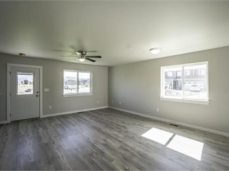 1300 Bunson Blvd — Photo 2