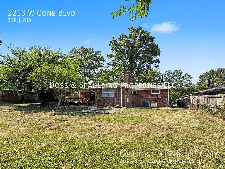 2213 W Cone Blvd — Photo 32