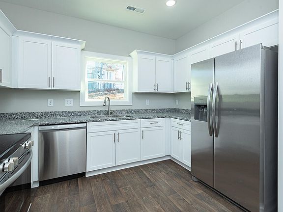 5th image of 559 Pinnix Rd