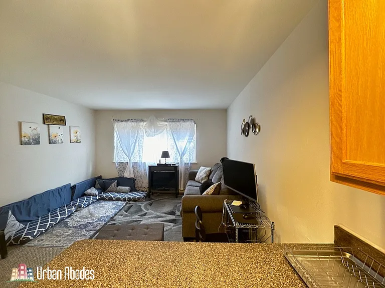 6830 N Sheridan Rd #305 — Photo 15
