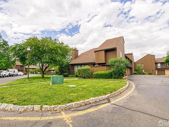 4th image of 256 Kingsberry Dr #256