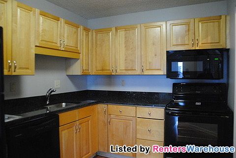 1st image of 78 10th St E Unit 1904