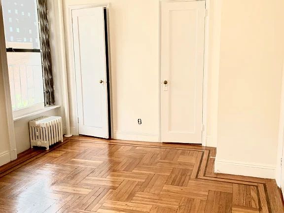 3rd image of 123 E 90th St APT 5B
