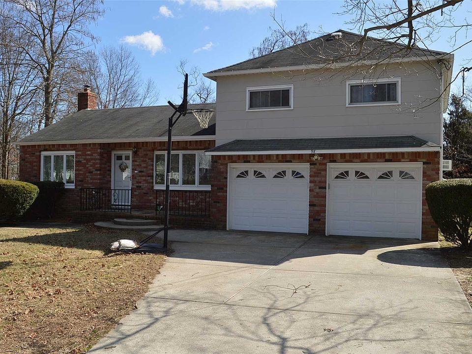 1st image of 98 Pineaire Ave