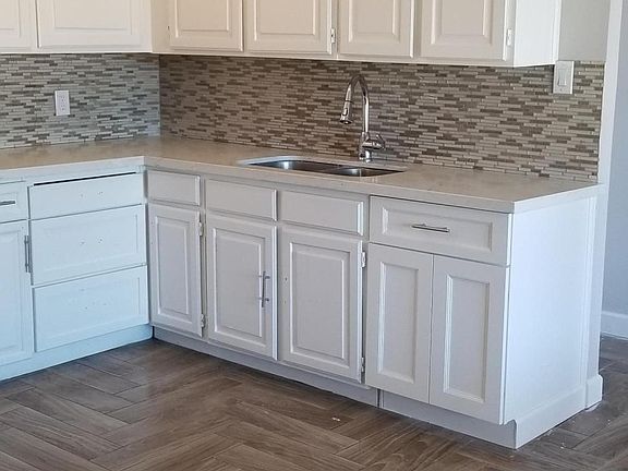 5th image of 6521 W Turney Ave
