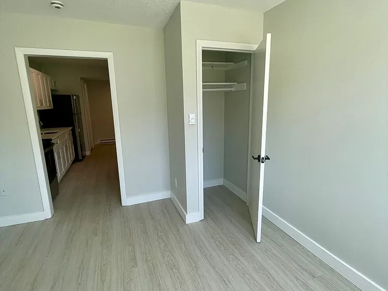 Villa Square LLC — Photo 31