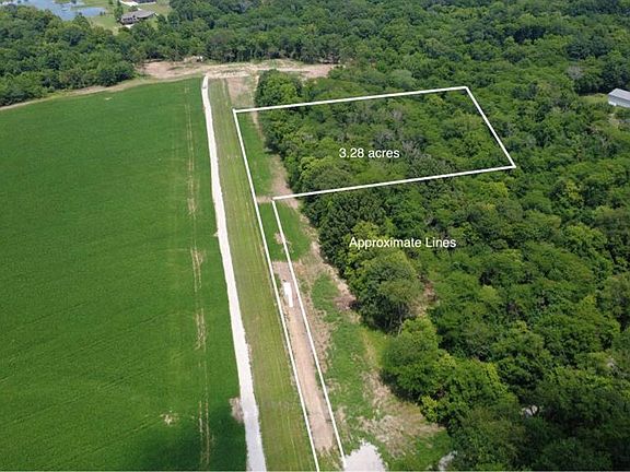 2nd image of 2-3265 Venhaus Rd