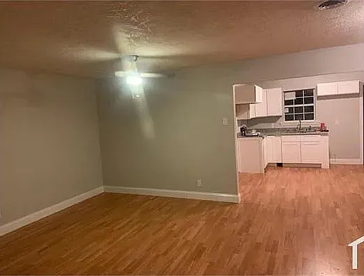3 bed, 1452 sqft, $1,400 — Photo 2