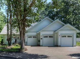 1980 Harritt Dr NW, Salem, OR 97304