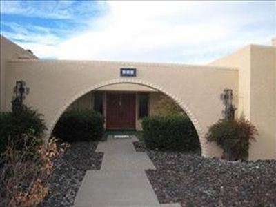 835 Rio Arriba Ave SE, Albuquerque, NM, 87123