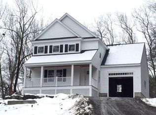 22 School St, Boylston, MA 01505