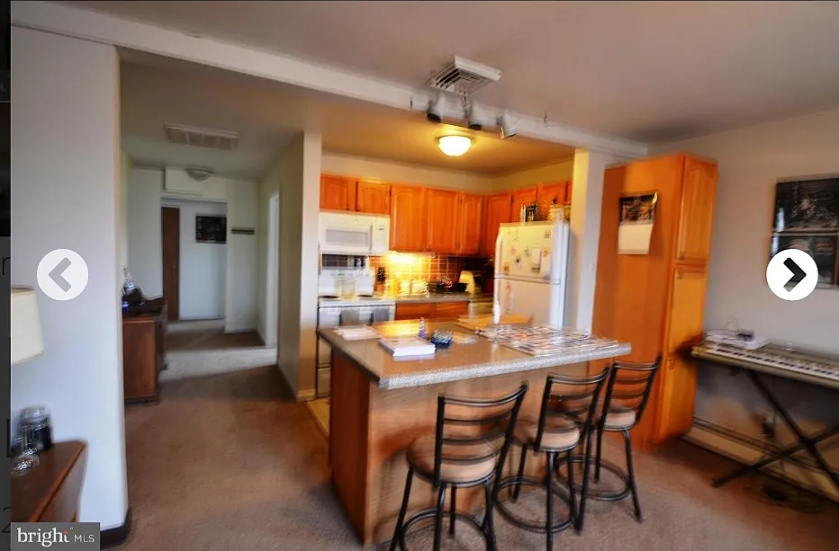 4 N Allentown Rd — Photo 2
