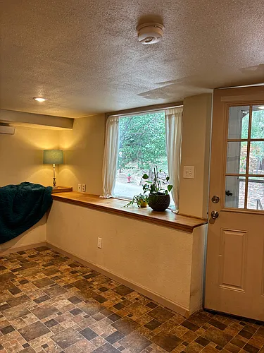 37 Minnehaha Ave Photo 1