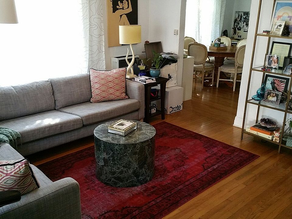 living room furnished (example)