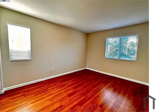 821 Tulare Dr — Photo 21