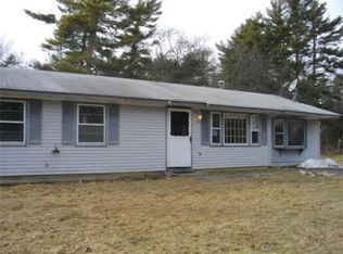 28 Dennis Ln, Wareham, MA 02571