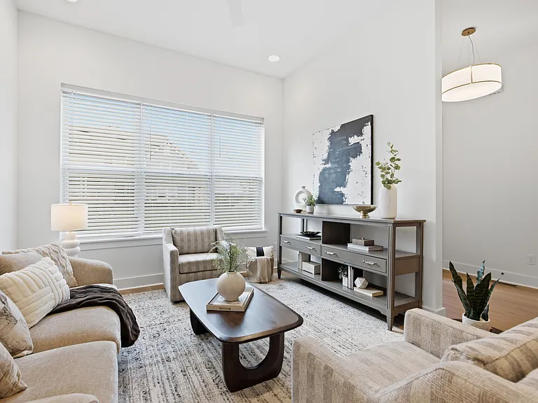 3963 Clifton Ave — Photo 9