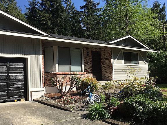 2nd image of 3215 To 3213 21st Ave NW