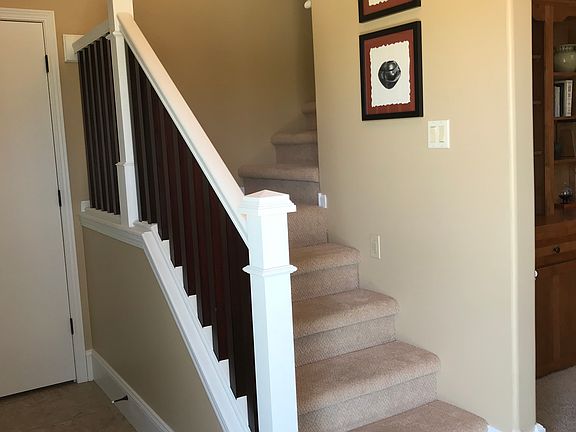 3rd image of 4704 Country Club Ln
