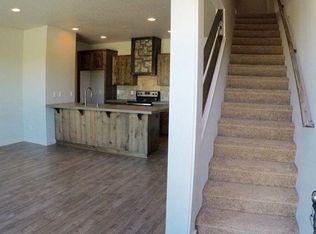 146 N 43rd Pl, Ridgefield, WA 98642