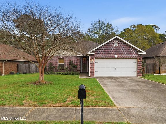 3rd image of 13709 Windwood Dr