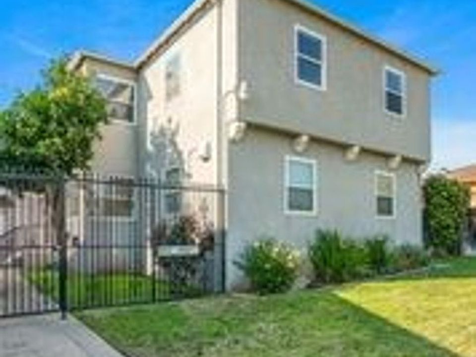 1st image of 4456 52nd St