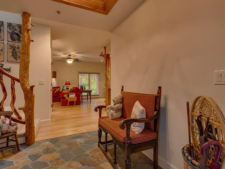 120 Country Club Dr #45 — Photo 2