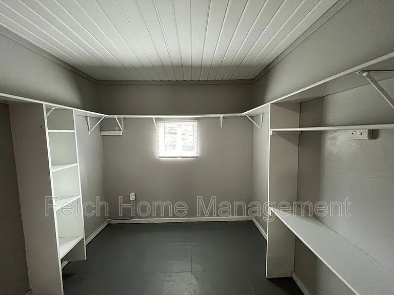 23 S Custer Ave — Photo 19