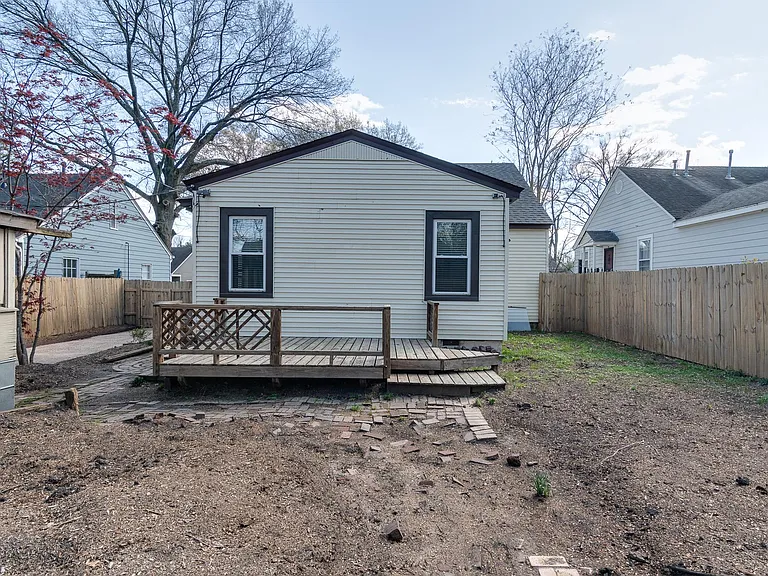 1800 Mignon Ave — Photo 41