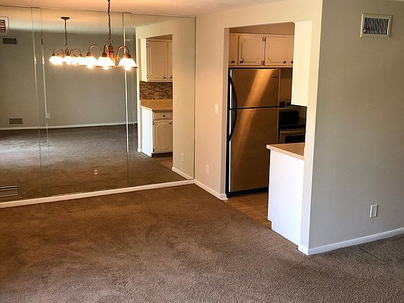 3rd image of 22065 River Oaks Dr APT C9