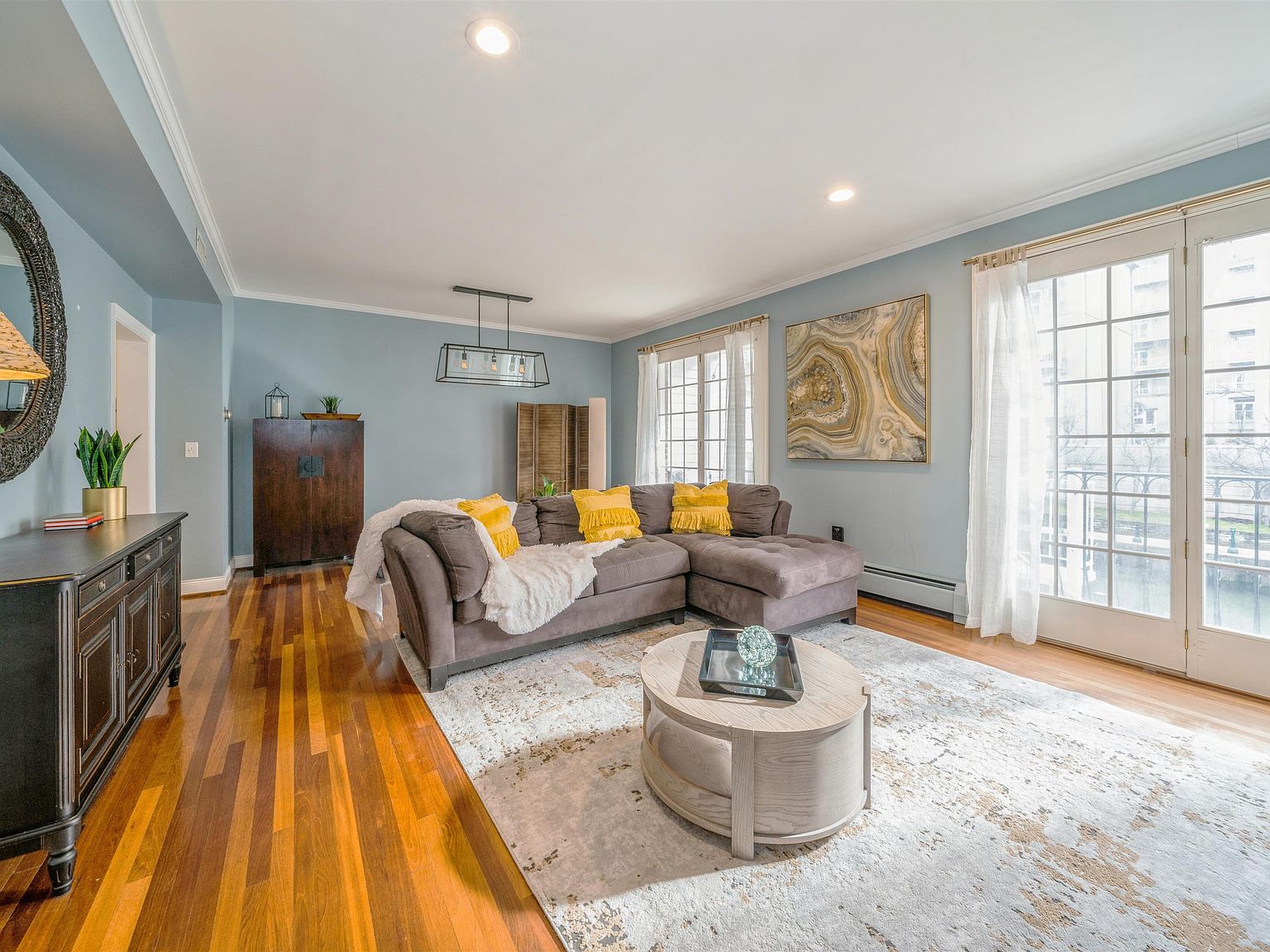 26 Half Moon Isle, Jersey City, NJ 07305 Zillow