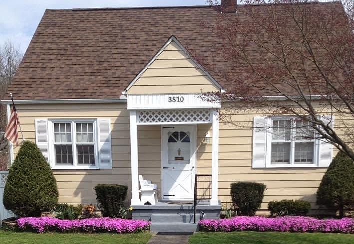 1st image of 3810 Virginia Ave SE