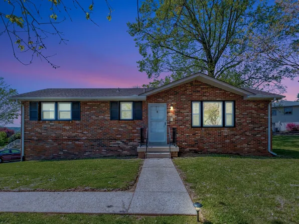 4009 Bonnacreek Dr, Hermitage, TN 37076