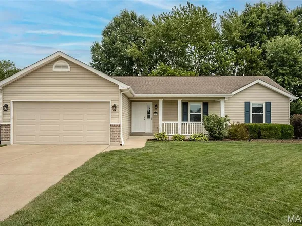 7567 Cinnamon Teal Dr, O'Fallon, MO 63368