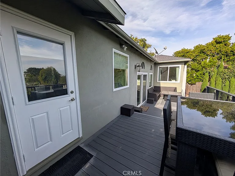 2828 Henrietta Ave — Photo 63