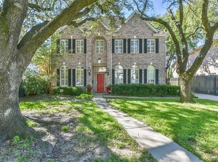 4601 Mimosa Dr, Bellaire, TX 77401