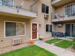 2050 Ridge Dr APT 11, Saint Louis Park, MN 55416