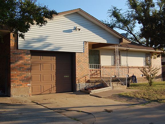 Double drive way.
