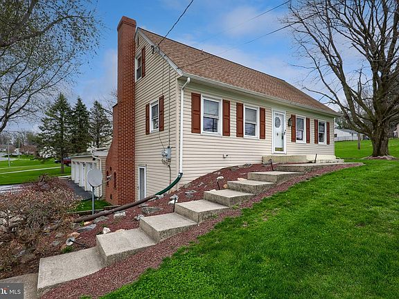 5th image of 315 Lampeter Rd