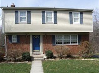 8829 Willoughby Rd, Pittsburgh, PA 15237