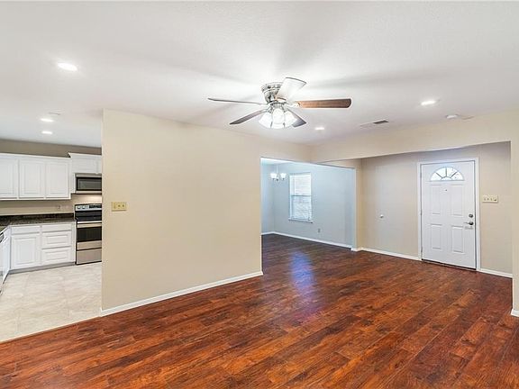 4th image of 6241 Wheaton Dr