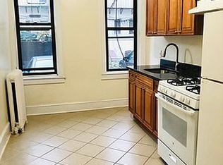 34-50 43rd St #1A, Long Island City, NY 11101