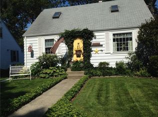 25 Haverford Rd, Warwick, RI 02886