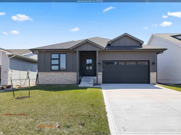 18362 Alpine Dr, Clive, IA 50325