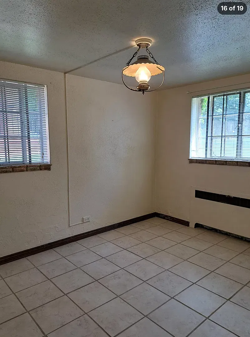 285-287-289-291 S Lafayette St -LM — Photo 3
