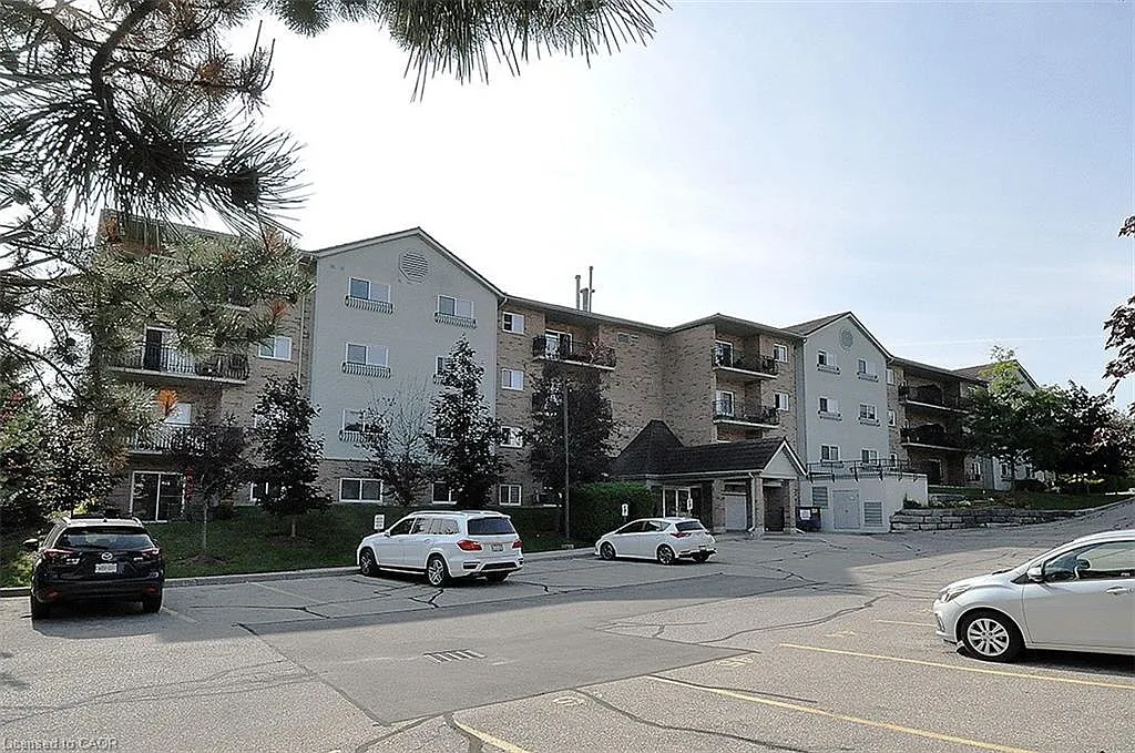Building Photo - 345 Briarmeadow Dr #203