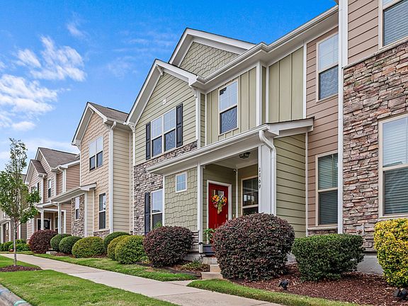 3rd image of 1169 Treetop Meadow Ln