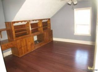 124 Victoria Ave, Cranston, RI 02920