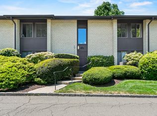 83 Courtland Ave APT 06, Stamford, CT