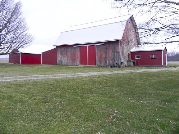 3rd image of 64720 Needham Rd